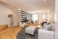 Apartamento em Cascais - Cascais Seaside Duplex - 200 metros da praia