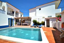 Villa em Albufeira - Vila Arvela com Piscina Privada e 3 Quartos