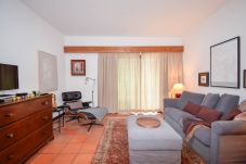 Apartamento em Cascais - Apartamento tradicional e encantador- 15min do mar