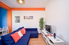 Apartment in Lisbon - Cozy 2 Bedroom Apartment close to City Center