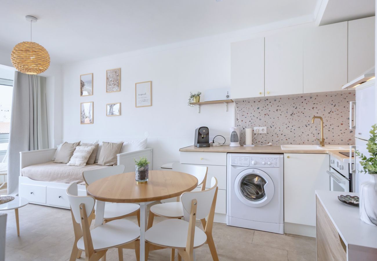 Apartment in Quarteira - Casa Vitoria - 1 Bedroom Apartment 300 meters from the beach