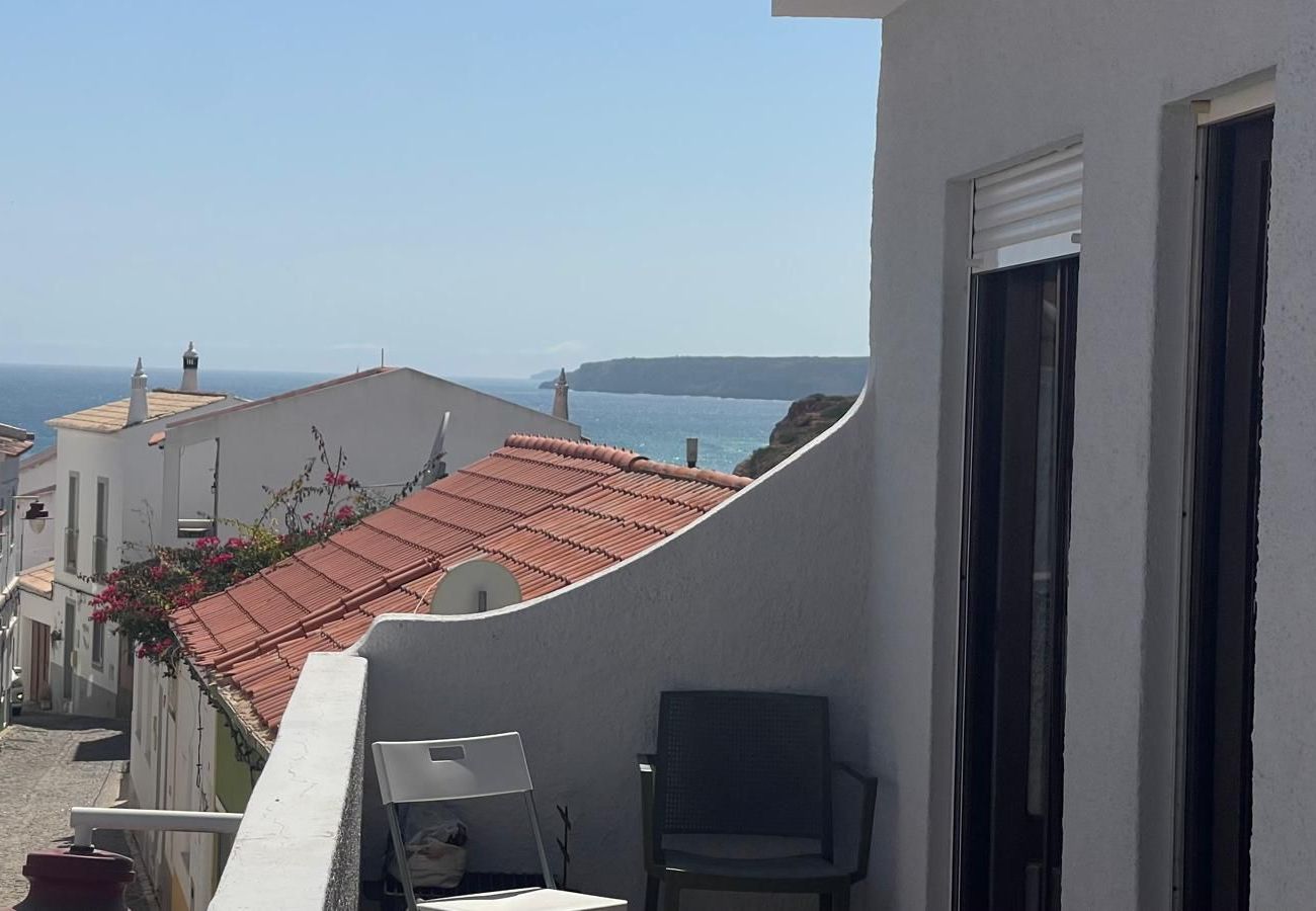 House in Vila do Bispo - Traditional House with 2 floors - 5 minutes from the beach