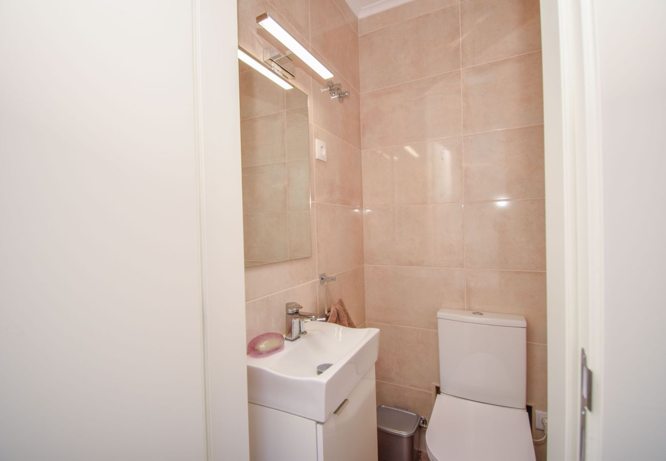 Apartment in Cascais - Spacious 3 Bedroom Apartment in Cascias